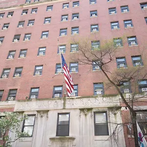  Hostel Vanderbilt Ymca ABD